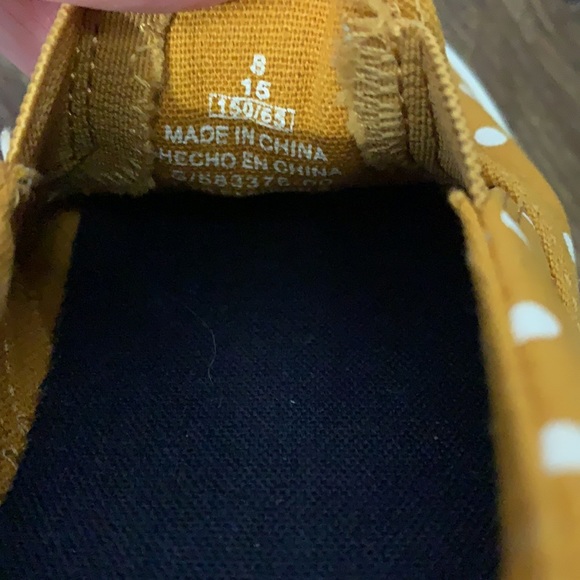 Old Navy slip-ons toddler size 8 mustard/yellow - Picture 5 of 8
